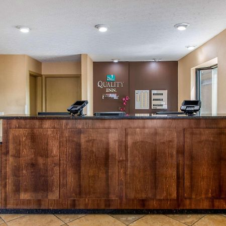 Quality Inn Columbus-East Exterior foto