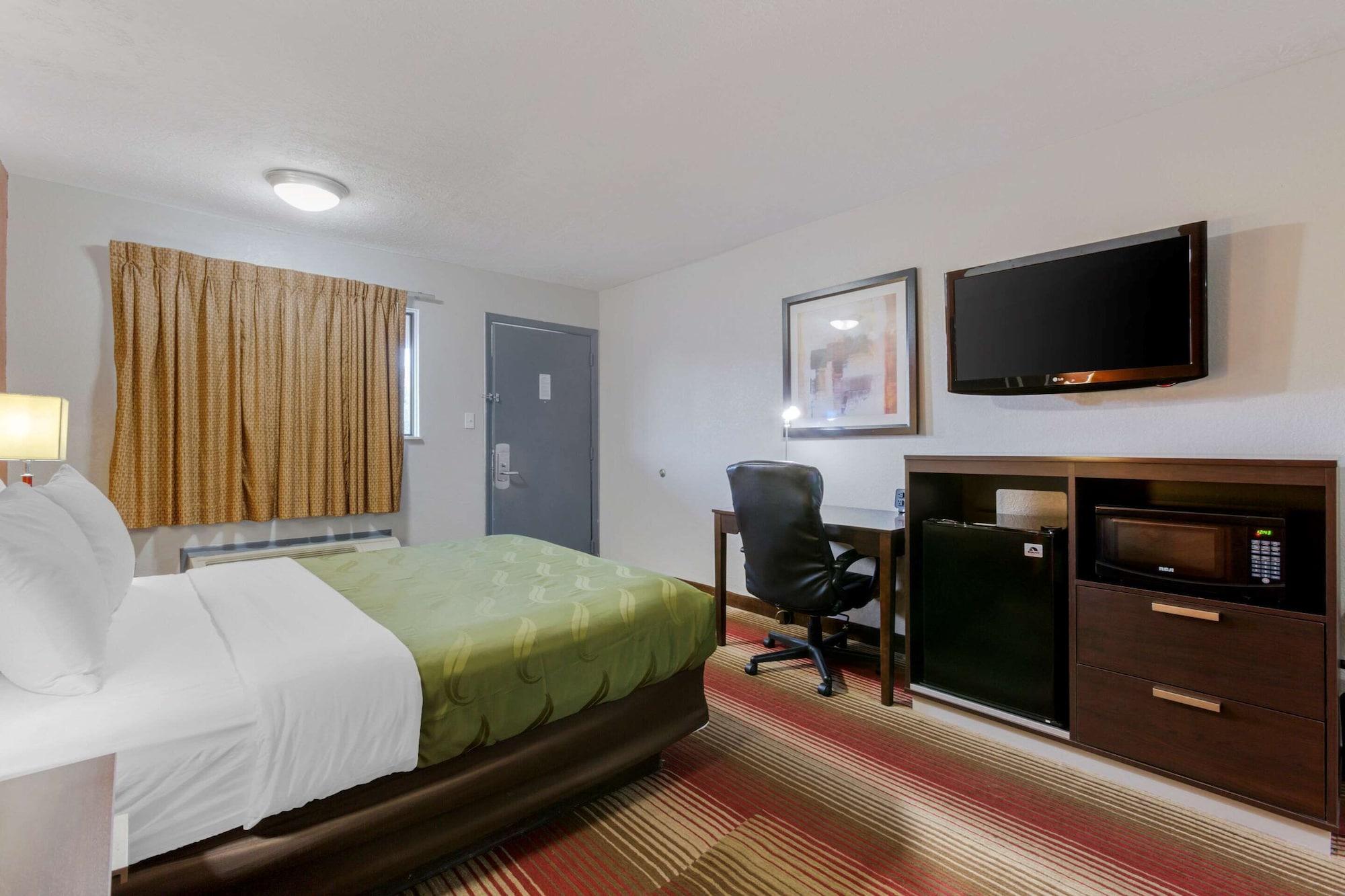 Quality Inn Columbus-East Exterior foto