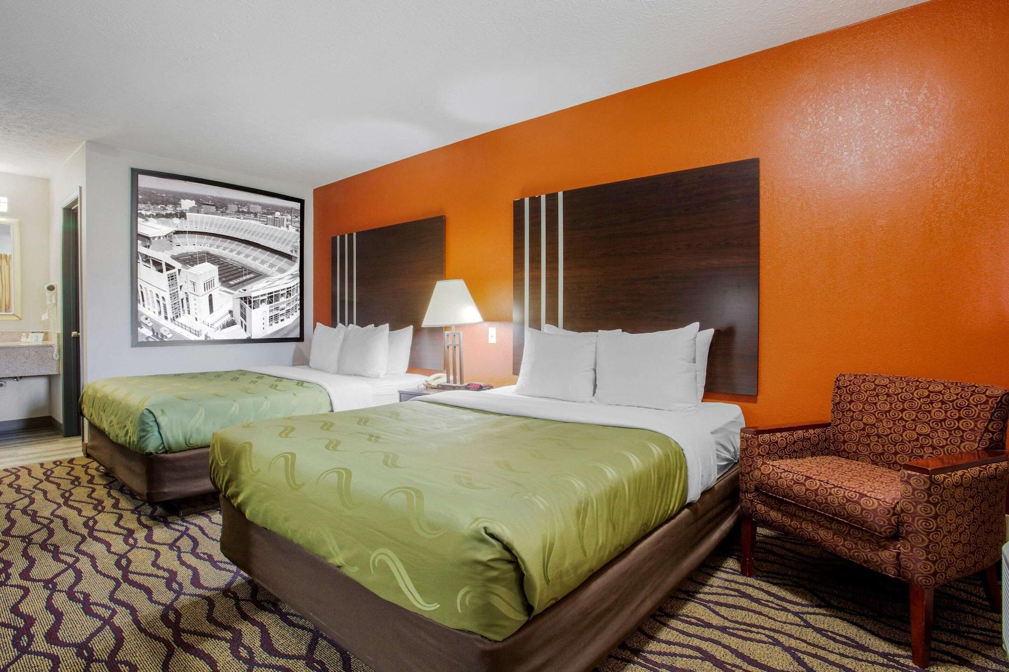 Quality Inn Columbus-East Exterior foto
