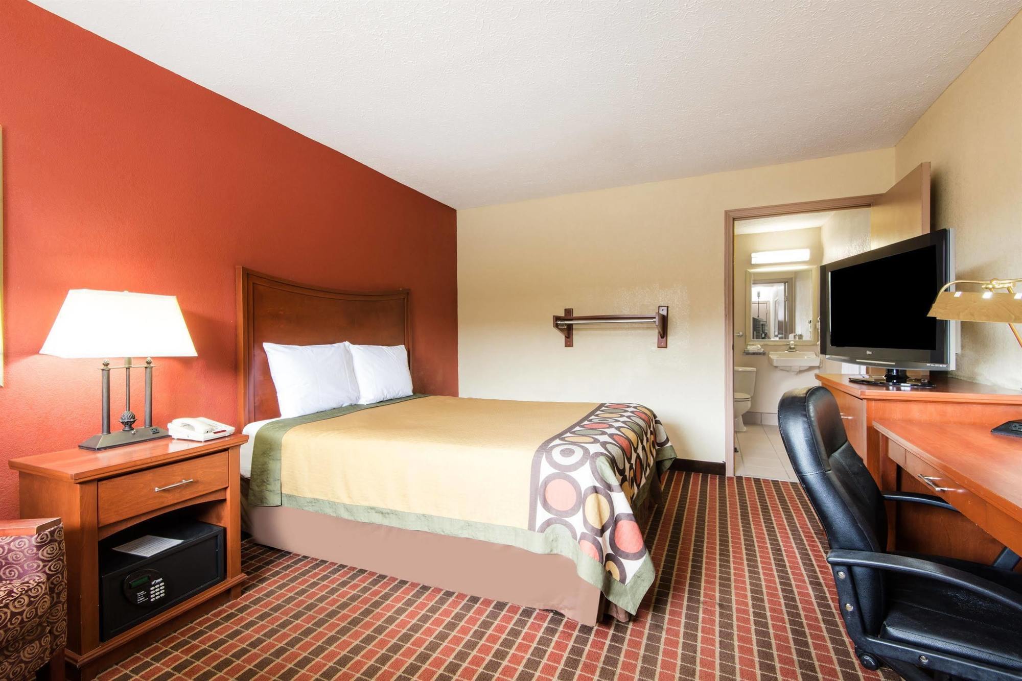 Quality Inn Columbus-East Exterior foto